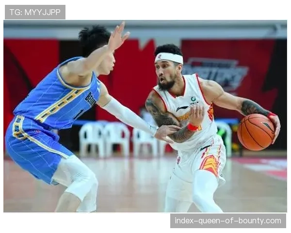 深圳进攻端多点开花 史密斯组织串联激活全队