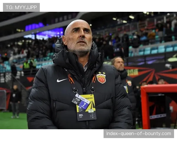 上海海港对深圳新鹏城历史战绩,让·克劳德中场屏障作用分析 上海海港对深圳新鹏城历史战绩,让·克劳德中场屏障作用分析